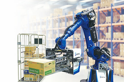 LogiBot® MPR-0002 <br>（ Mixed-Case Palletizing Robot ）